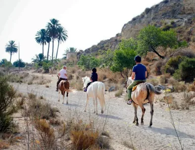 Carboneras-a-Caballo